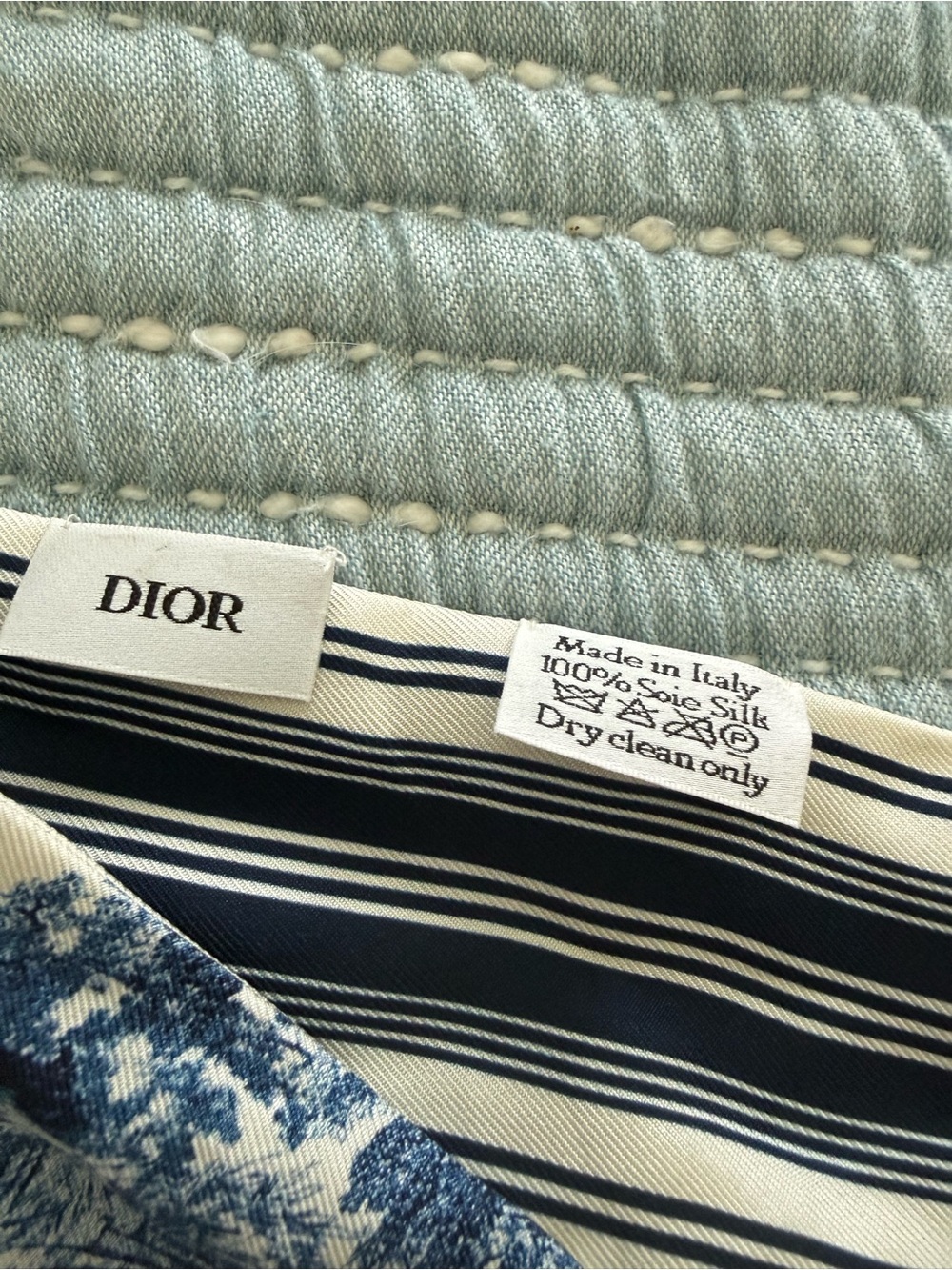 Dior Blue and Cream Silk Twilly with Toile Motif - Picture 3 of 4